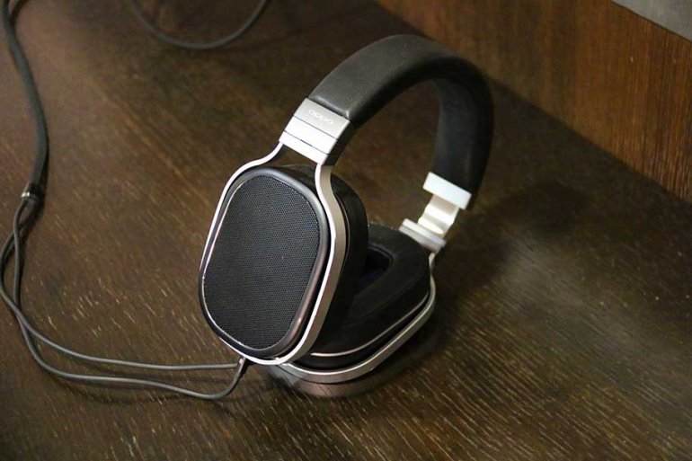 Oppo pm2 shop